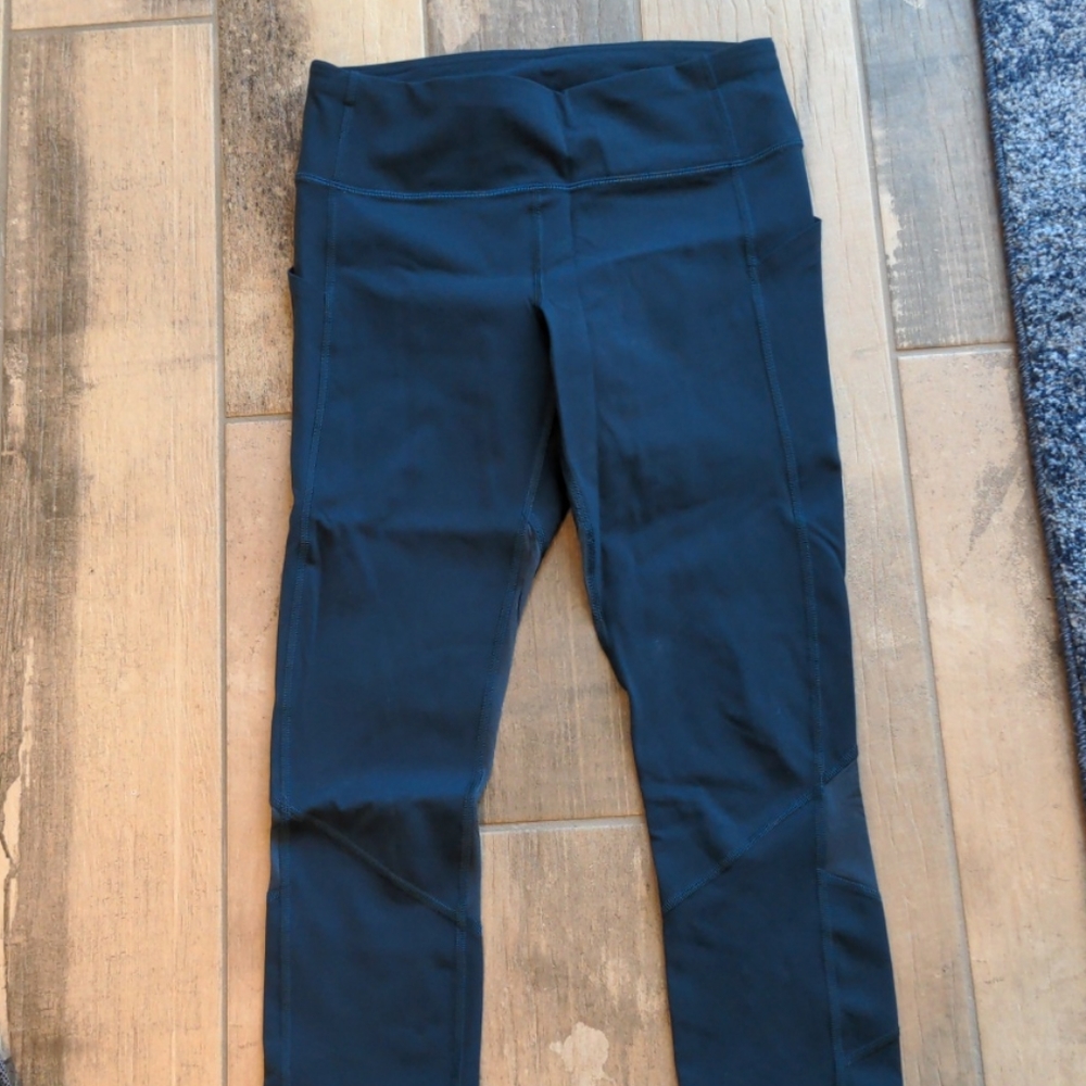Blue Lululemon leggings